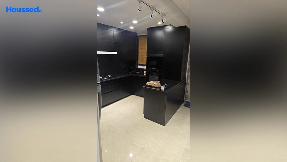 Project Image of 4 BHK Flat for Resale in Sector 52 - Image 140566