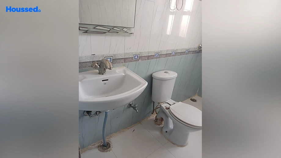 Project Image of 4 BHK Flat for Resale in Sector 52 - Image 140694