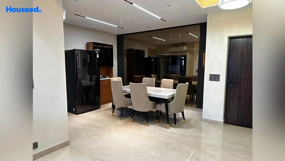 Project Image of 4 BHK Flat for Resale in DLF Phase 4 - Image 141046