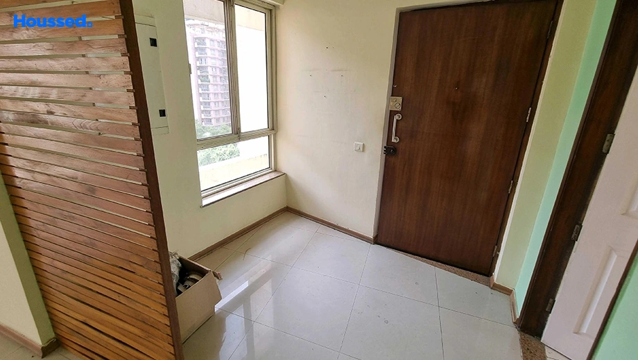 Sample Apartment of 3 BHK Flat for Resale in Unitech The Close South, Nirvana Country - Image 141009