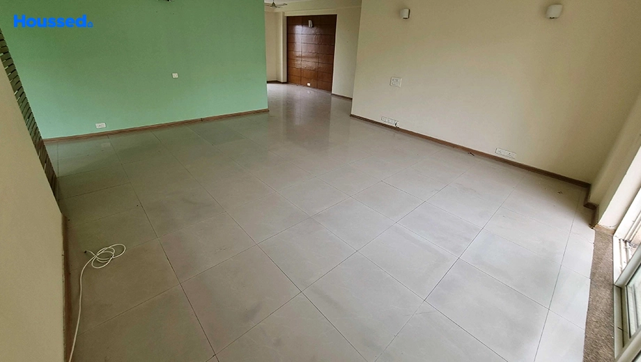Sample Apartment of 3 BHK Flat for Resale in Unitech The Close South, Nirvana Country - Image 141004