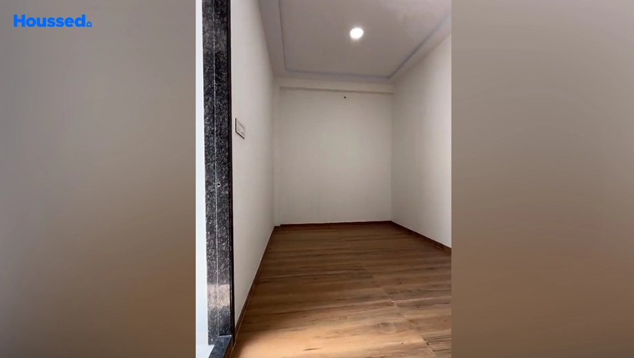 Project Image of 5 BHK House/Villa for Resale in Vesu - Image 141785