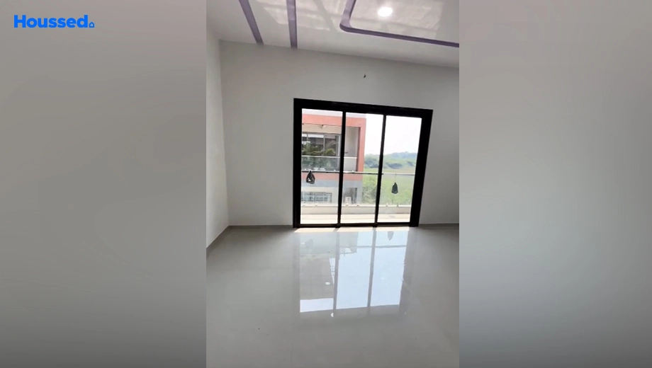 Project Image of 5 BHK House/Villa for Resale in Vesu - Image 141788