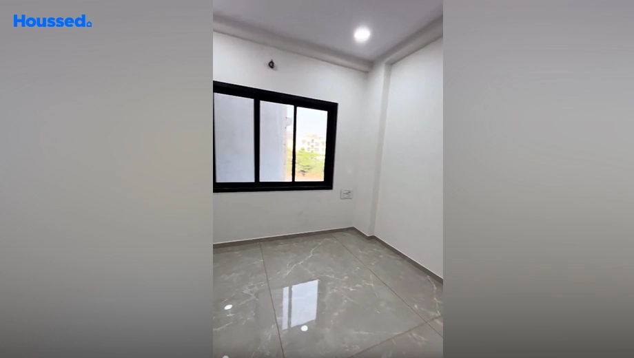 Project Image of 5 BHK House/Villa for Resale in Vesu - Image 141790