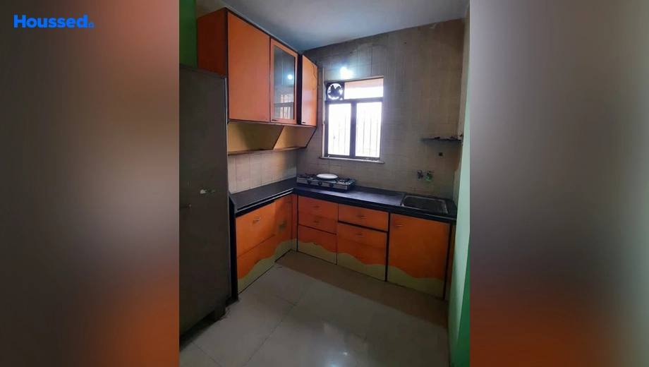 Amenities of 2 BHK Semi-Furnished Flat for Rent in Kalyan West - Image 141390