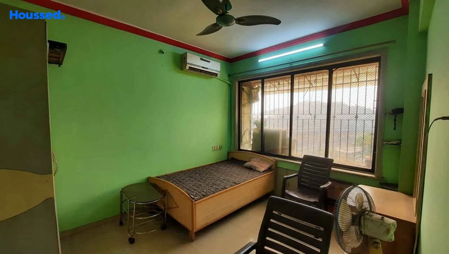 Amenities of 2 BHK Semi-Furnished Flat for Rent in Kalyan West - Image 141393