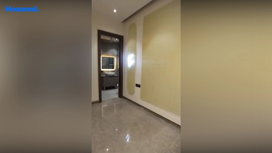 Project Image of 4 BHK Builder Floor for Resale in Sushant Lok 1 - Image 141501
