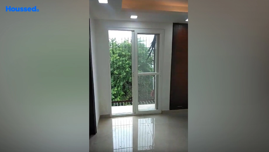 Project Image of 3 BHK Flat for Resale in Malkaganj - Image 141640