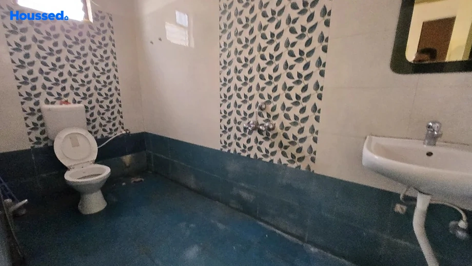 Amenities of 2 BHK Semi-Furnished Flat for Rent in Kathalmore - Image 142460