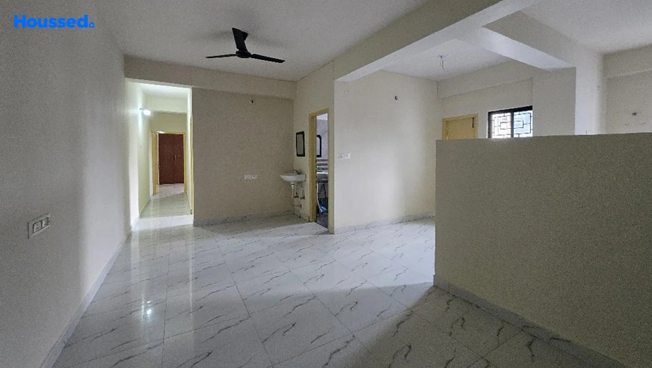 Amenities of 2 BHK Semi-Furnished Flat for Rent in Kathalmore - Image 142458