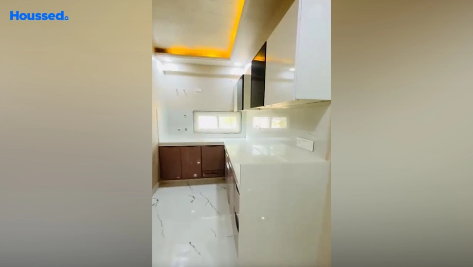 Project Image of 3 BHK Flat for Resale in Mansarovar - Image 142140