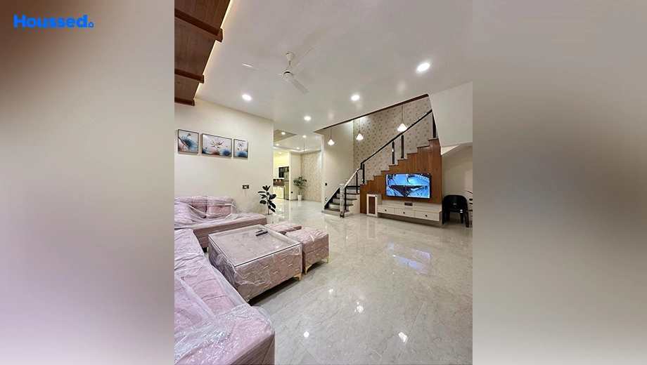 Project Image of 5 BHK House/Villa for Resale in Gandhi Path - Image 142686