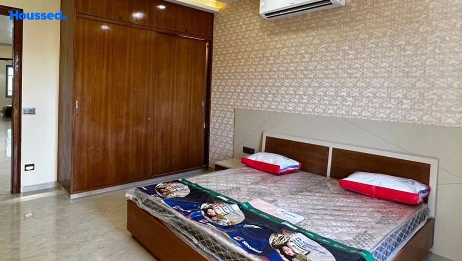 Project Image of 5 BHK House/Villa for Resale in Gandhi Path - Image 142689