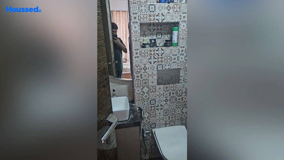 Project Image of 2 BHK Semi-Furnished Flat for Rent in Grant Road East - Image 142930