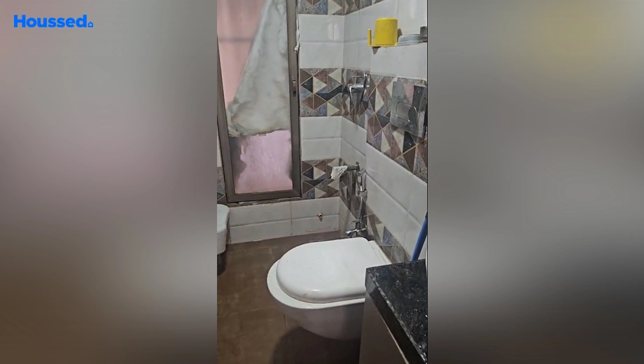Project Image of 2 BHK Semi-Furnished Flat for Rent in Grant Road East - Image 142926