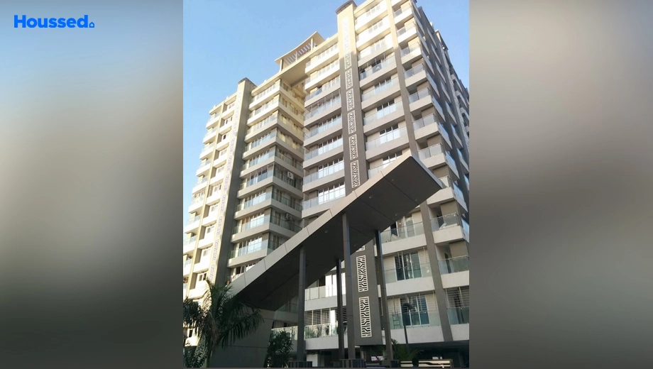 Amenities of 5 BHK Flat for Resale in Vesu - Image 144217