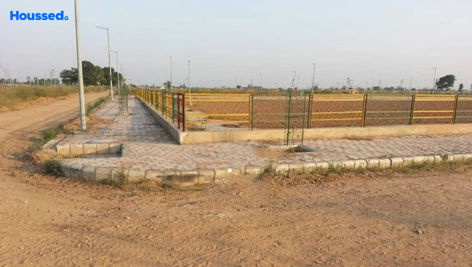Amenities of Housing Plot/Residential Land for Resale in Mullanpur - Image 144574