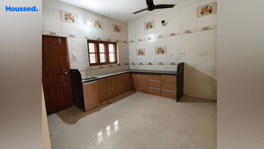 Project Image of 3.5 BHK Duplex for Resale in Gotri - Image 144719