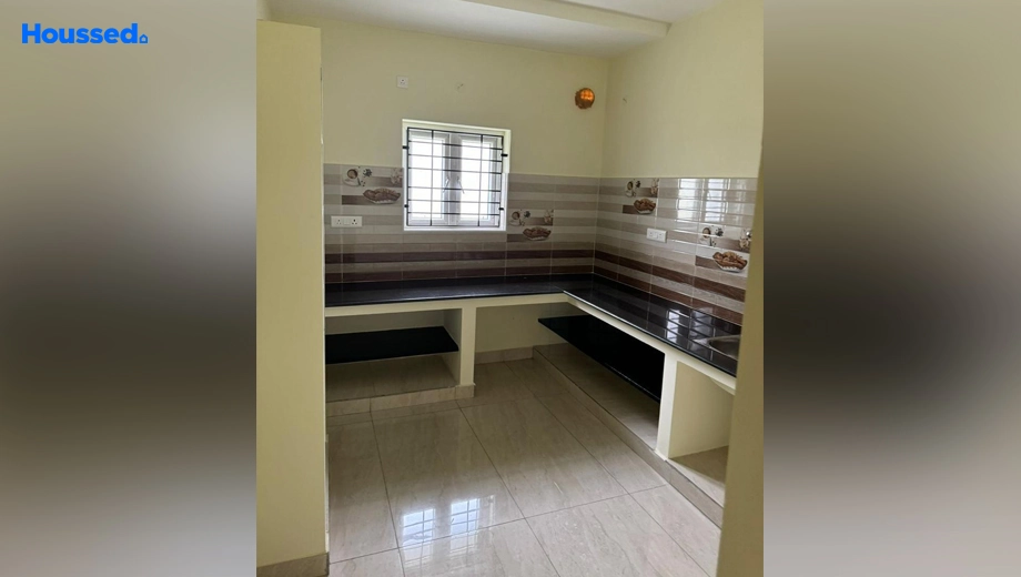 Amenities of 2 BHK Flat for Resale in Velachery - Image 144946