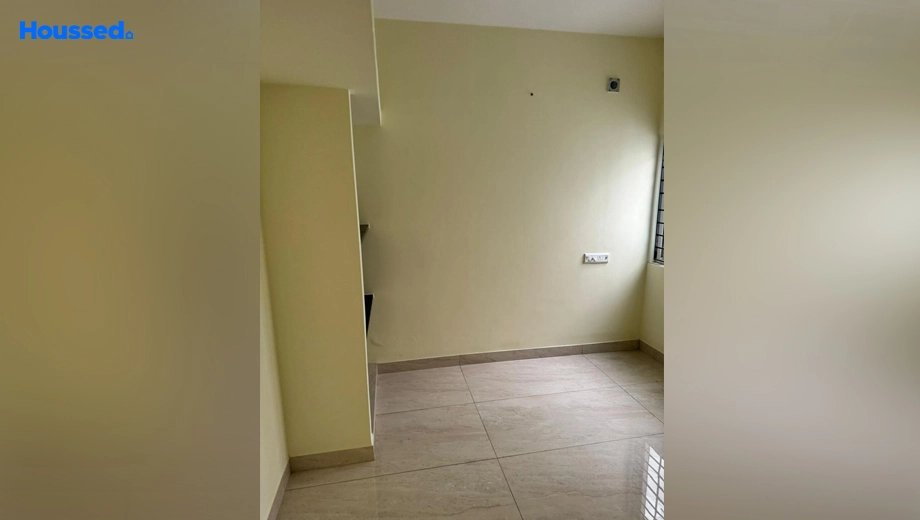 Amenities of 2 BHK Flat for Resale in Velachery - Image 144943