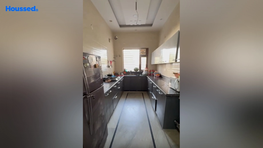 Project Image of 3 BHK Semi-Furnished House/Villa for Rent in BPTP Parklands Pride, Sector 75 - Image 145161