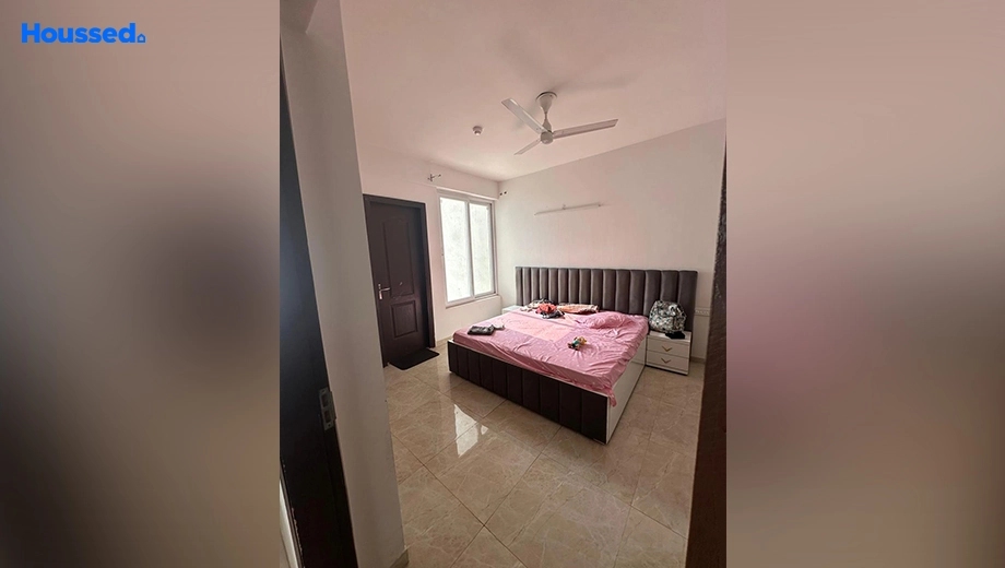 Project Image of 3 BHK Semi-Furnished Flat for Rent in Omaxe Royal Residency, Sector 79 - Image 145259