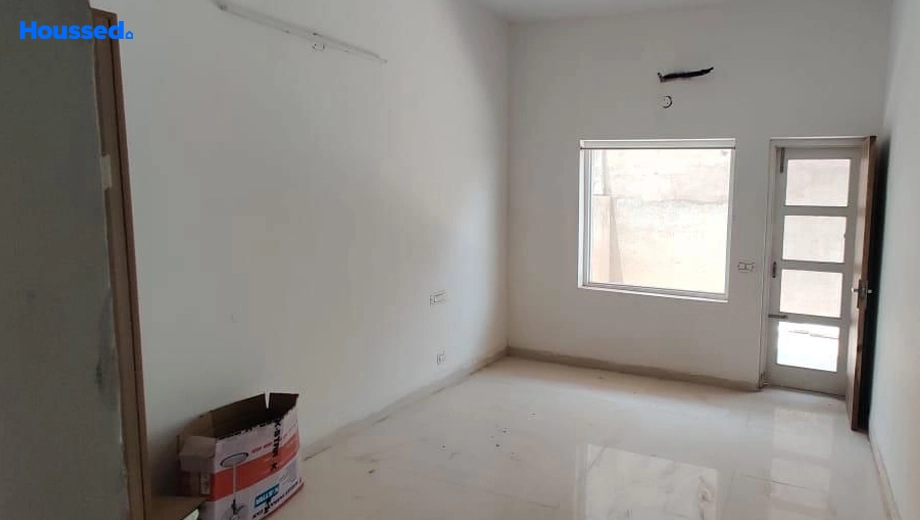 Project Image of 2 BHK Furnished Flat for Rent in DLF Hyde Park Estate, Mullanpur - Image 145322