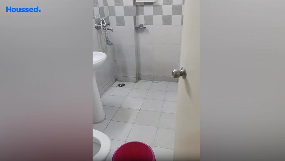 Project Image of 2 BHK Flat for Resale in Gaur City 7th Avenue, Sector 16 C - Image 145399