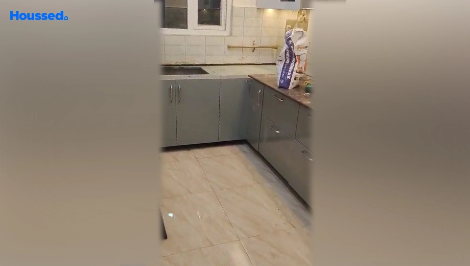 Project Image of 2 BHK Flat for Resale in Gaur City 7th Avenue, Sector 16 C - Image 145406