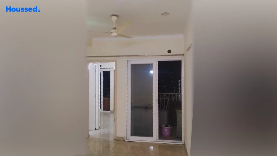 Project Image of 2 BHK Flat for Resale in Gaur City 7th Avenue, Sector 16 C - Image 145404