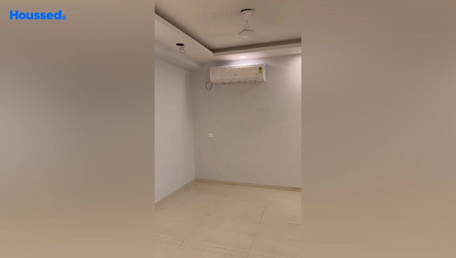 Project Image of 3 BHK Flat for Resale in Omaxe Royal Residency, Sector 79 - Image 145616