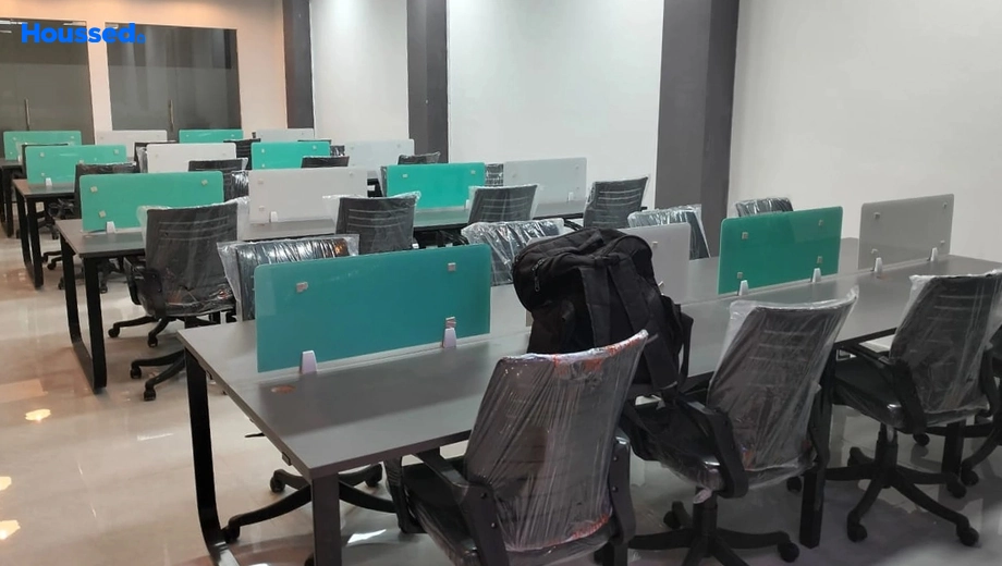 Amenities of Office Space for Rent in Sector 16 - Image 146072