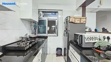 Amenities of 2 BHK Flat for Resale in Mayfair The View Vikhroli West, Mumbai - Image 146172
