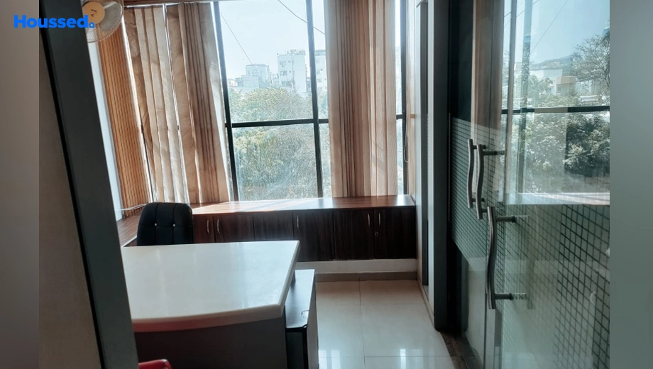 Project Image of Office Space for Rent in Old Padra Road - Image 146531