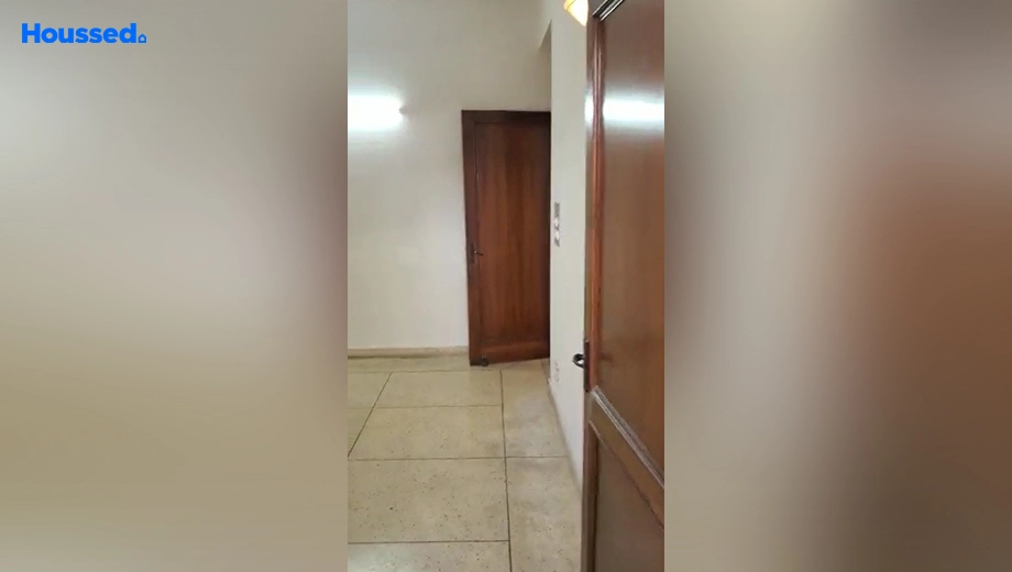 Project Image of 3 BHK Semi-Furnished Flat for Rent in Kalkaji - Image 146751