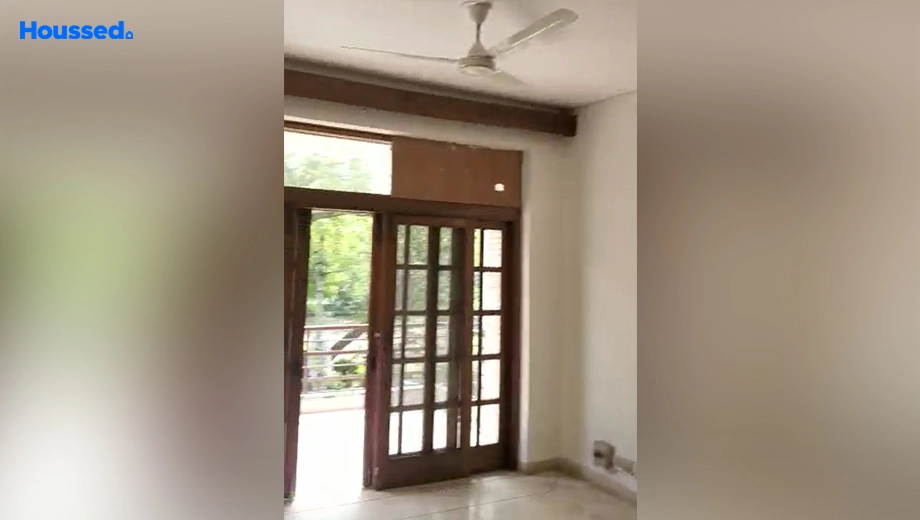 Project Image of 3 BHK Semi-Furnished Flat for Rent in Kalkaji - Image 146754