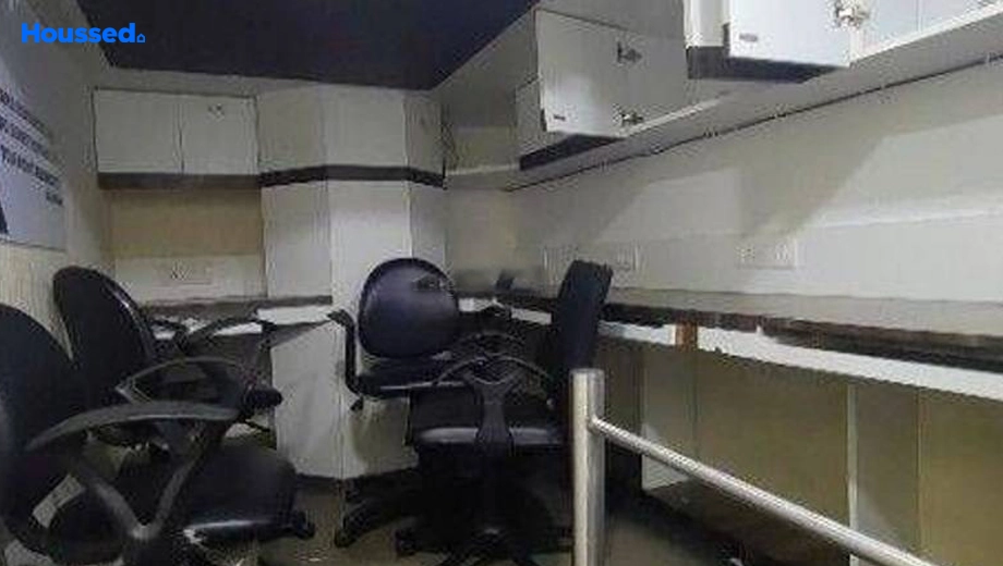 Project Image of Office Space for Rent in Raghuleela Mega Mall, Kandivali West - Image 146771