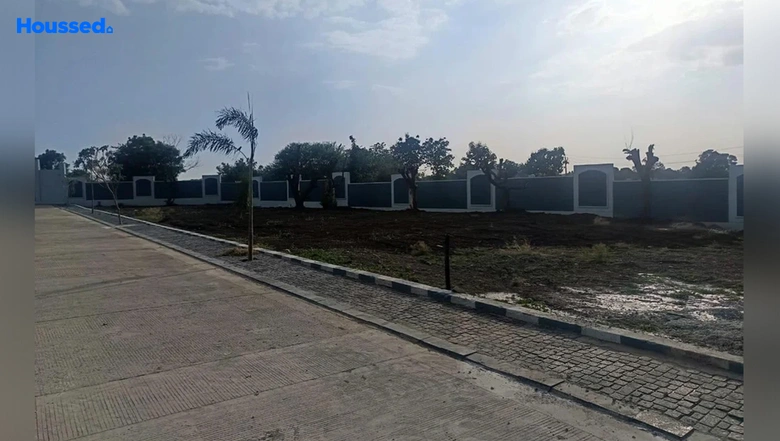 Project Image of Housing Plot/Residential Land for Resale in Khandwa Road - Image 7039