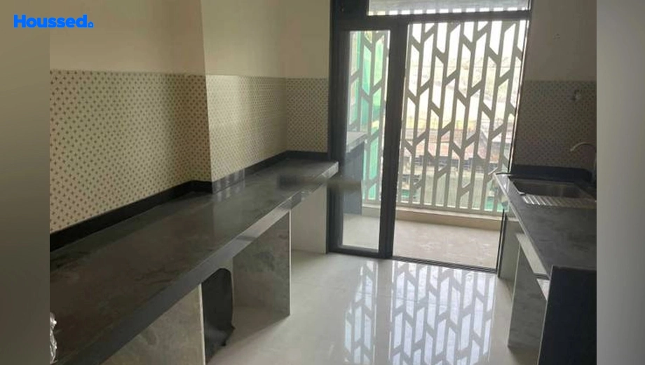 Project Image of 2 BHK Flat for Resale in Lodha Woods, Kandivali East - Image 146869
