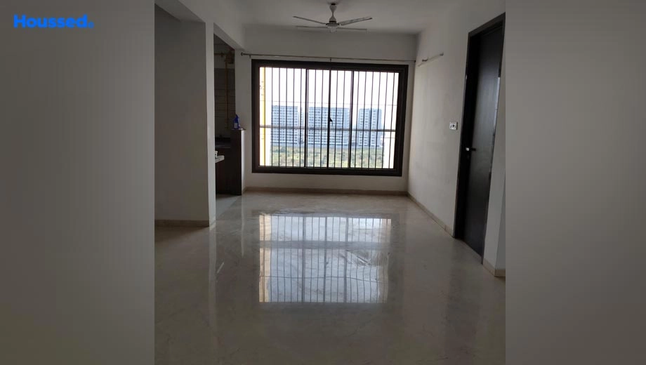 Project Image of 4 BHK Flat for Resale in Happy Celebrity Greens, Vesu - Image 147368
