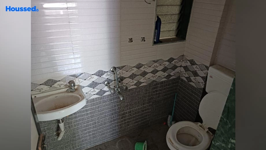 Project Image of 2 BHK Un-Furnished Flat for Rent in Prithvi Srishti Building, Tembhode - Image 147675
