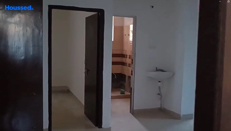 Project Image of 3 BHK Flat for Resale in Gola Road - Image 148083