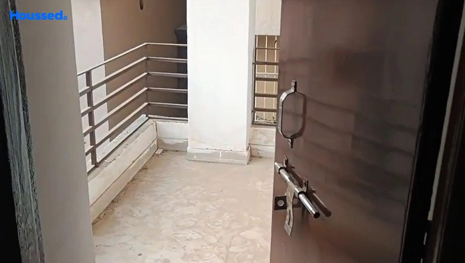 Project Image of 3 BHK Flat for Resale in Gola Road - Image 148085