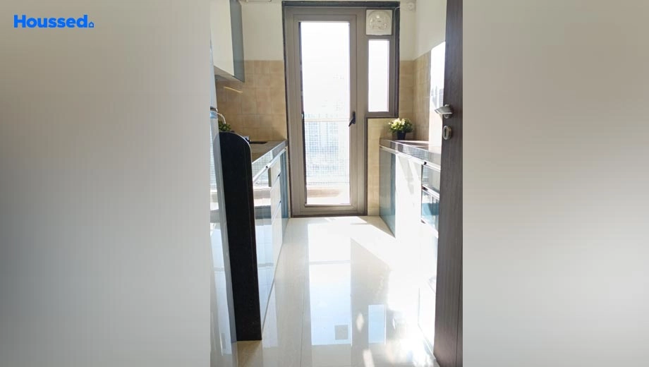 Project Image of 2 BHK Flat for Resale in Adani Western Heights, Andheri West - Image 148210