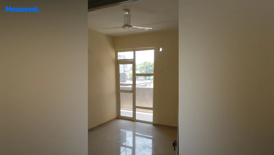 Project Image of 2 BHK Semi-Furnished Flat for Rent in Pyramid Midtown, Sector 59 - Image 148514