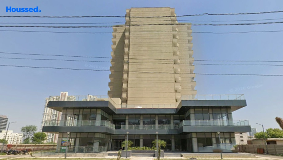 Project Image of 2 BHK Semi-Furnished Flat for Rent in Pyramid Midtown, Sector 59 - Image 148517