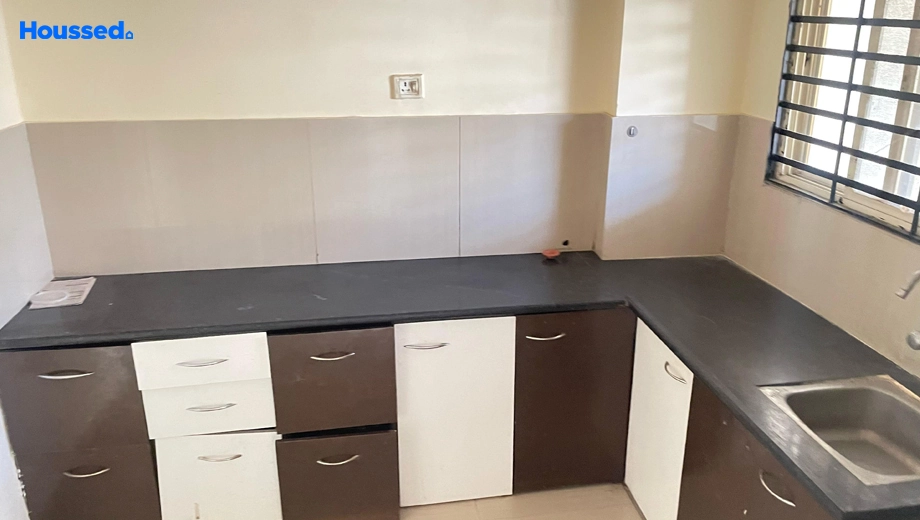 Project Image of 2 BHK Flat for Resale in Green Valley Apartments, Kanadia Road - Image 148717