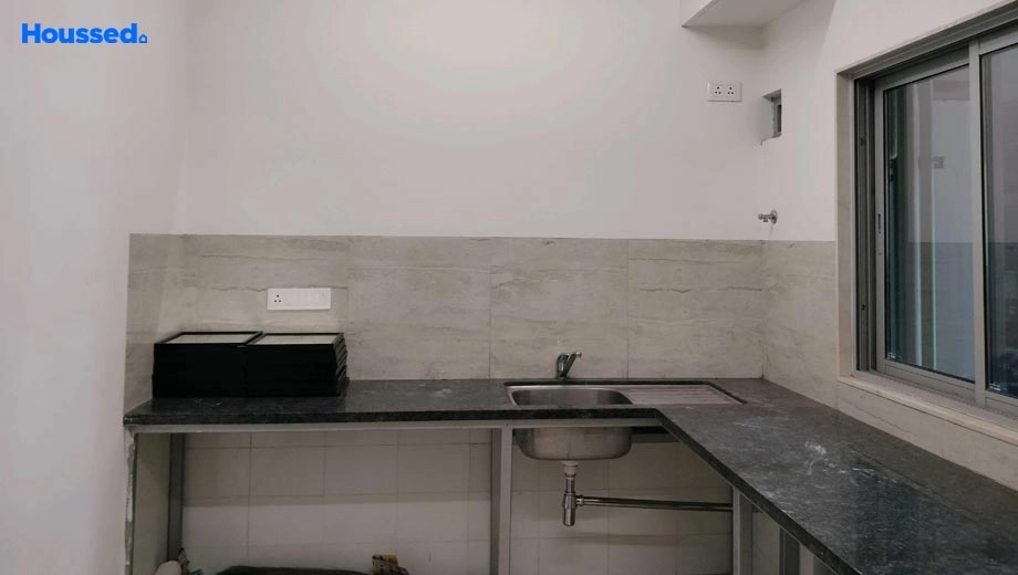 Project Image of 3 BHK Semi-Furnished Flat for Rent in Oberoi Esquire, Goregaon East - Image 148823