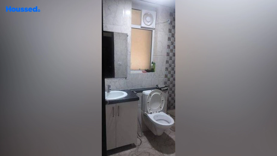 Project Image of 3 BHK Flat for Resale in Omaxe Twin Tower, Sector 50 - Image 149414