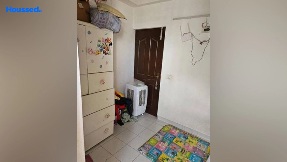 Project Image of 3 BHK Flat for Resale in Omaxe Twin Tower, Sector 50 - Image 149415